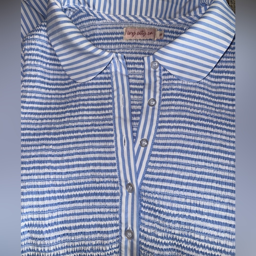 Ivy City Co - Saylor Dress - Size medium - Picture 3 of 3